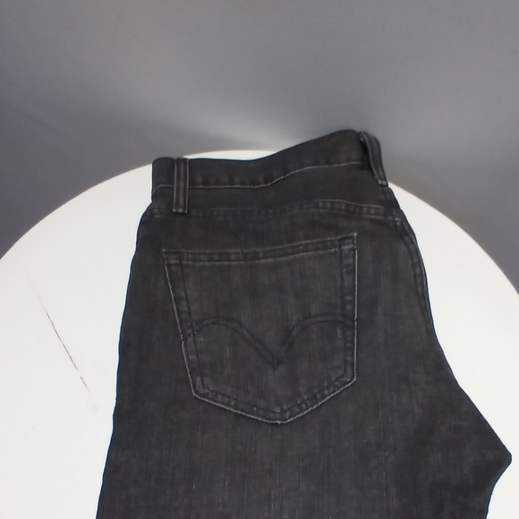 LEVI STRAUSS Straight Fit Black Jeans - Picture 8 of 8